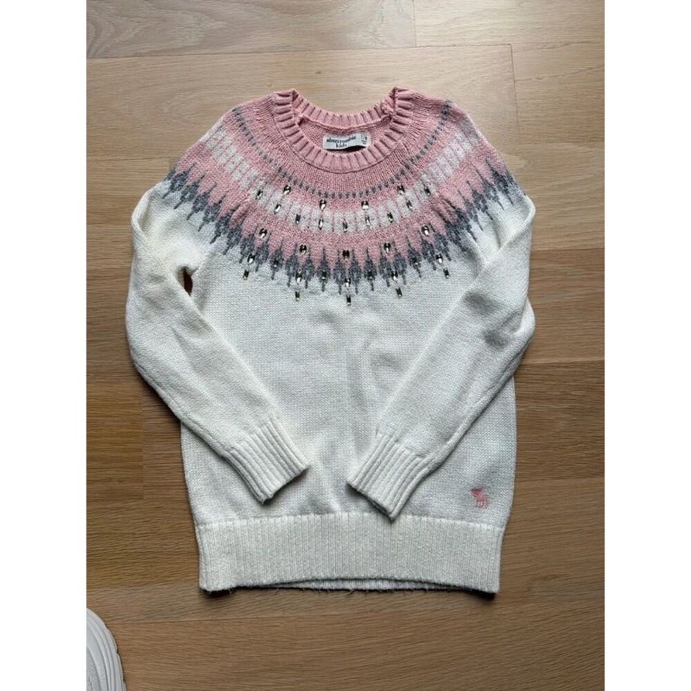 Abercrombie & Fitch girls crew neck sweater size 7 - 8